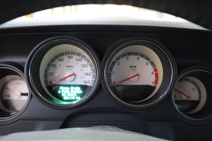 Dodge Challenger vaihtoauto