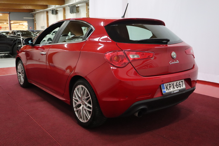 Alfa Romeo Giulietta vaihtoauto