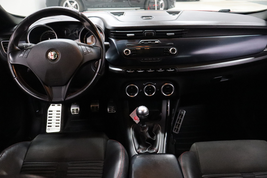 Alfa Romeo Giulietta vaihtoauto