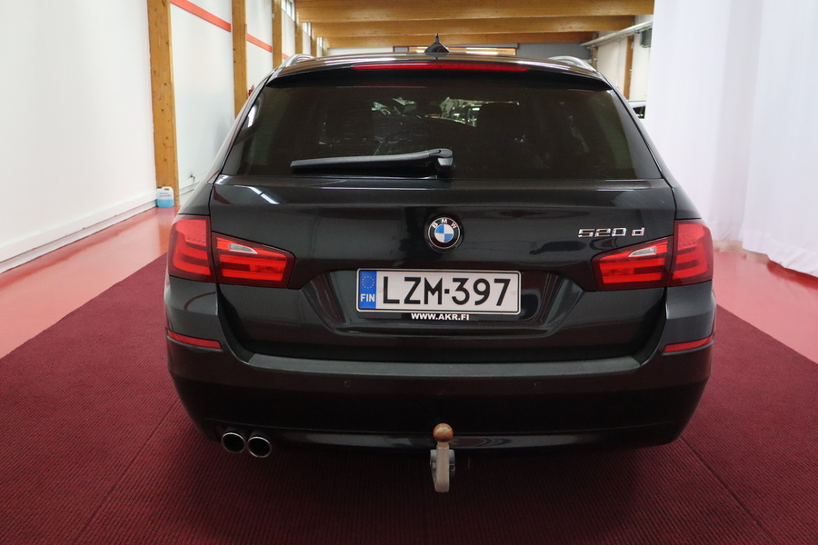 BMW 520 vaihtoauto