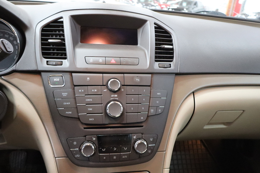 Opel Insignia vaihtoauto