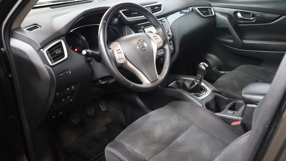 Nissan X-Trail vaihtoauto