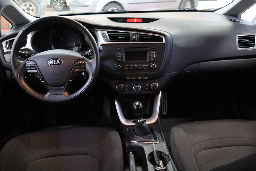Kia Ceed vaihtoauto