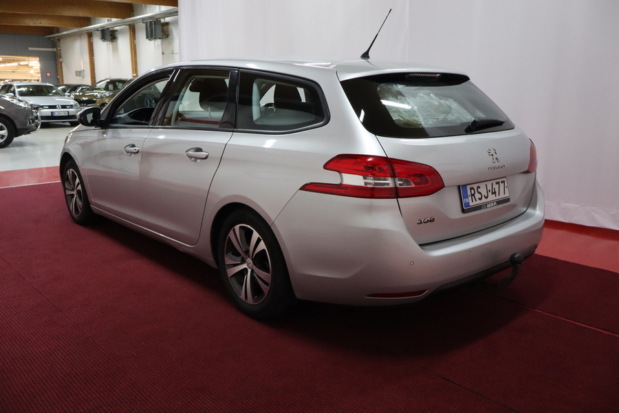 Peugeot 308 vaihtoauto