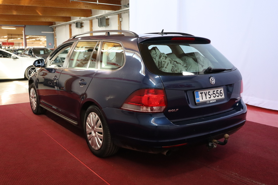 Volkswagen Golf vaihtoauto