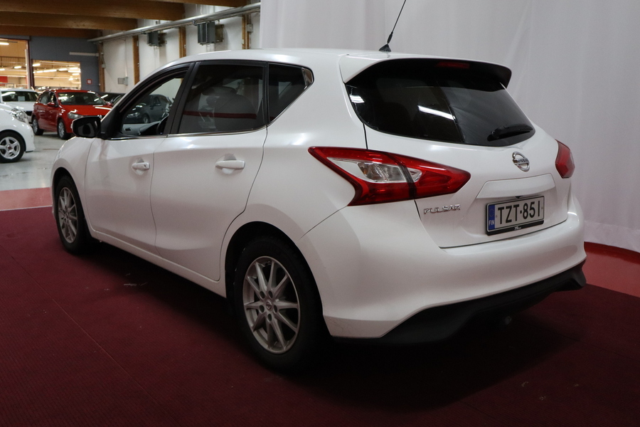 Nissan Pulsar vaihtoauto
