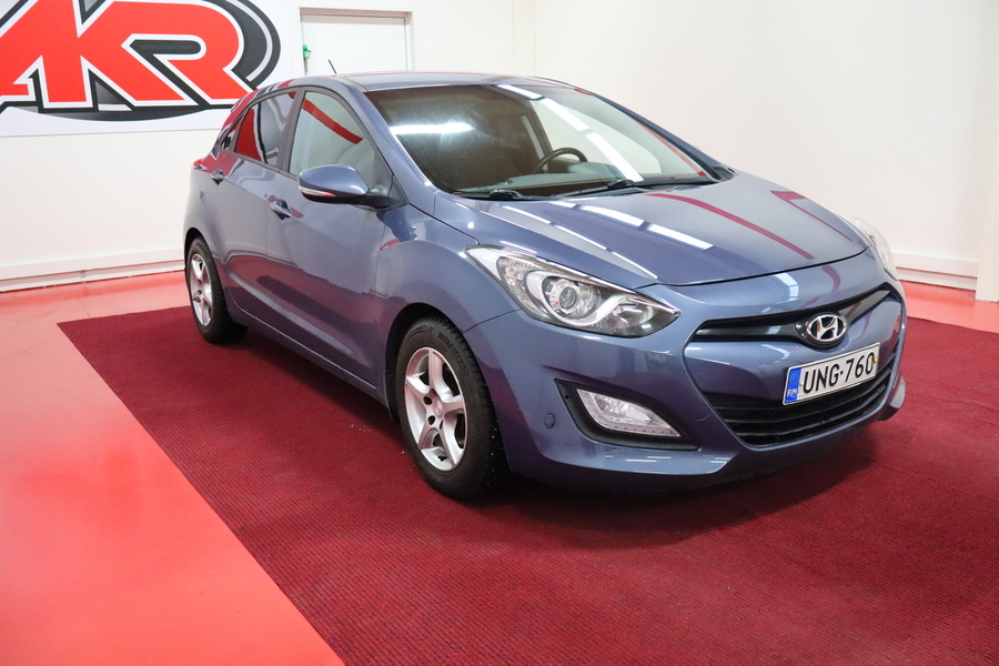 Hyundai i30 5d vaihtoauto