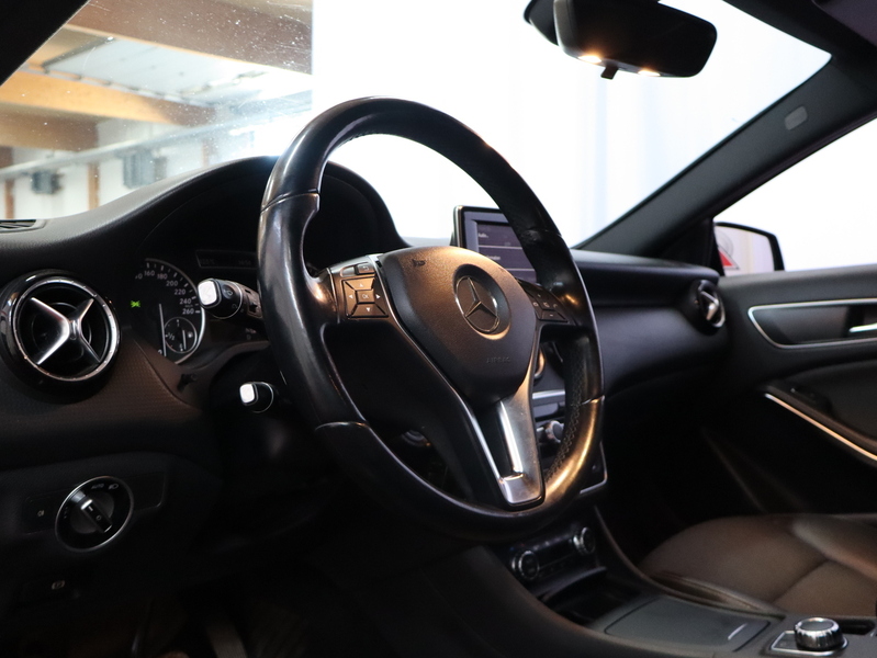 Mercedes-Benz A vaihtoauto