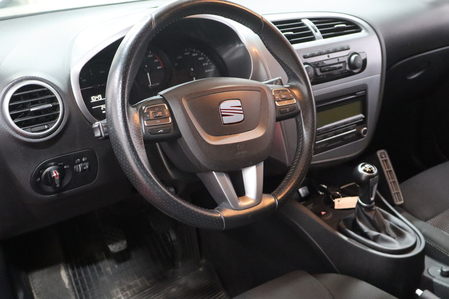 SEAT Leon vaihtoauto