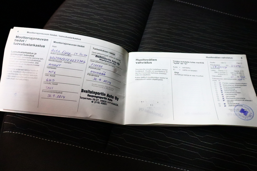 Opel Astra vaihtoauto