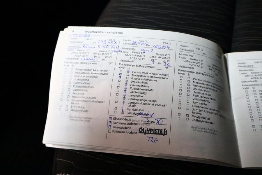 Opel Astra vaihtoauto