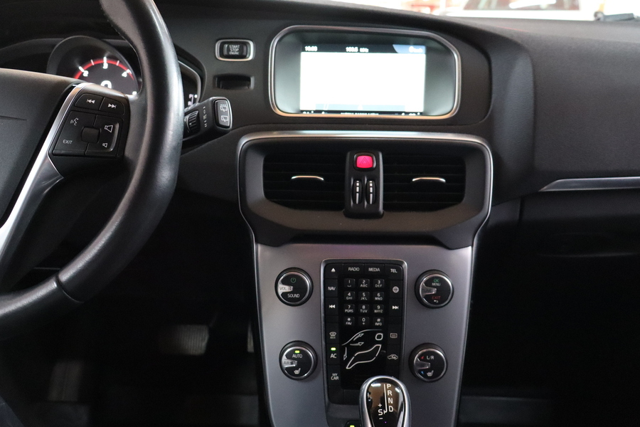 Volvo V40 vaihtoauto