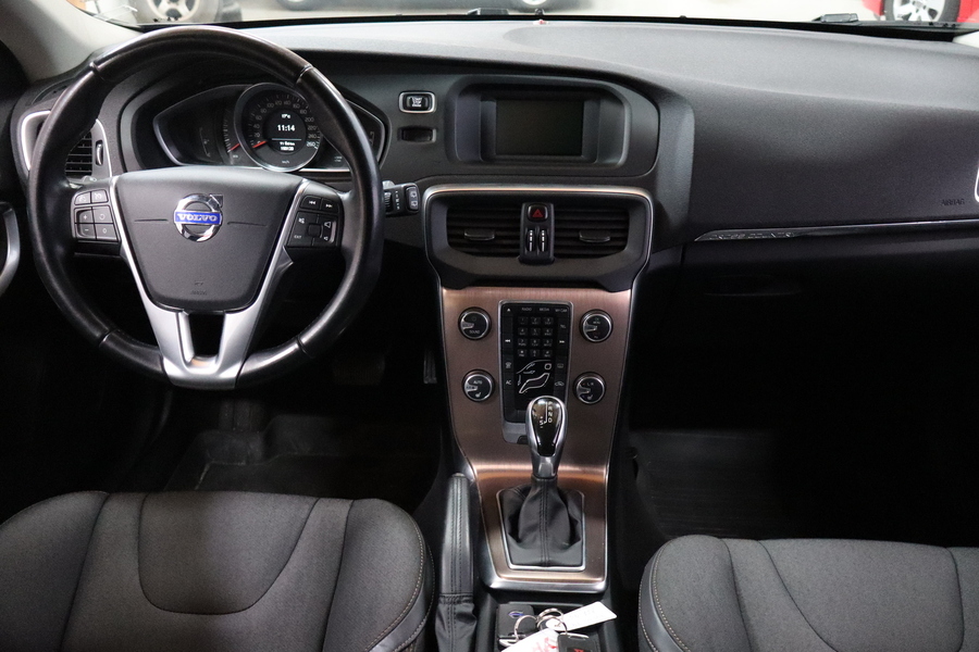 Volvo V40 Cross Country vaihtoauto