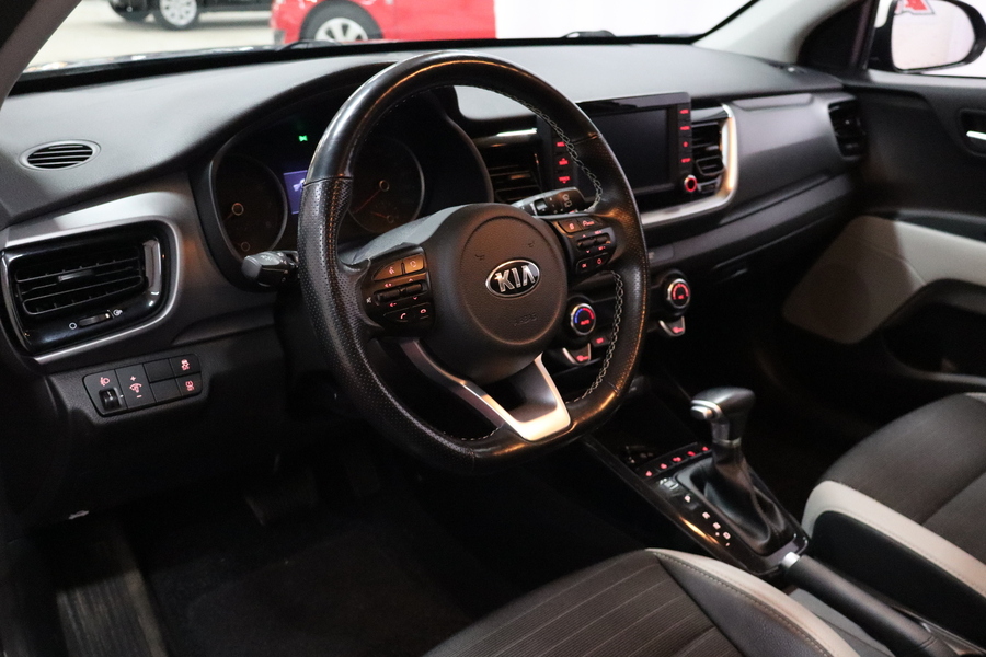 Kia Stonic vaihtoauto