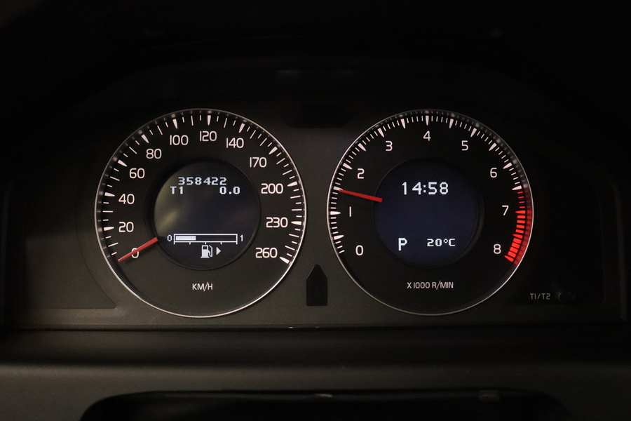 Volvo V70 vaihtoauto