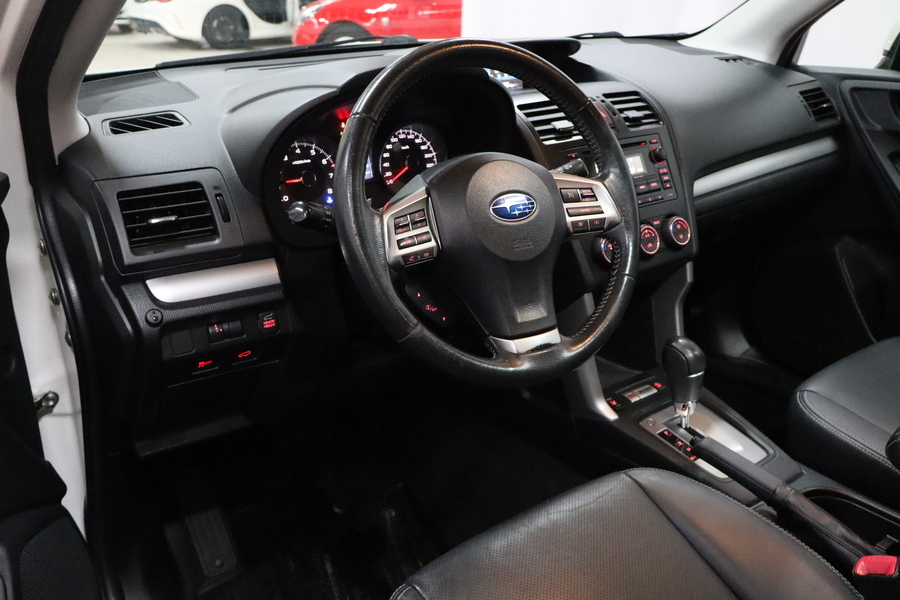 Subaru Forester vaihtoauto