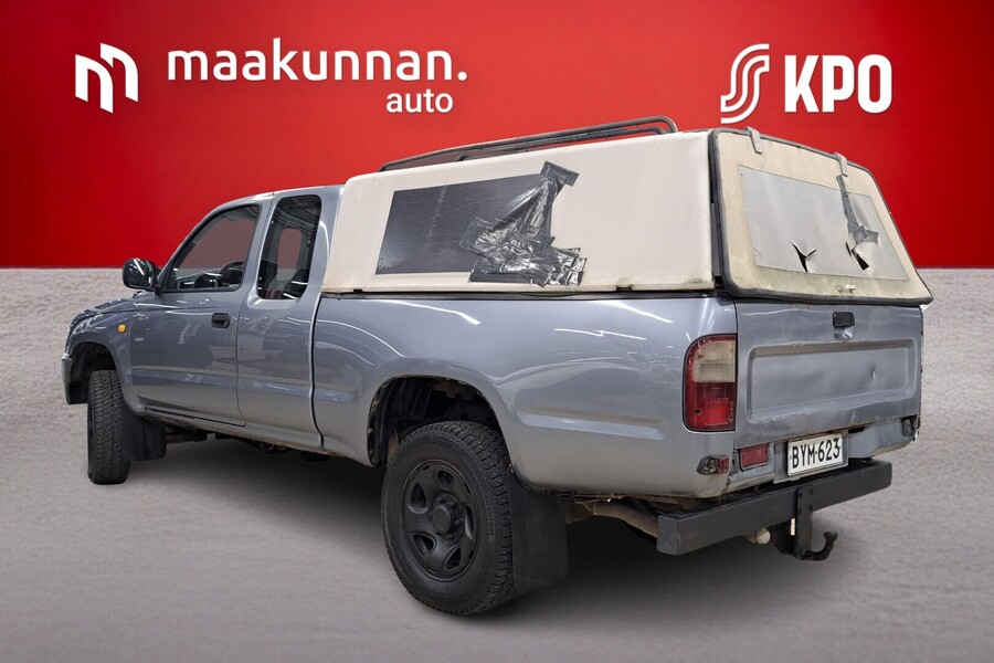 Toyota Hilux vaihtoauto