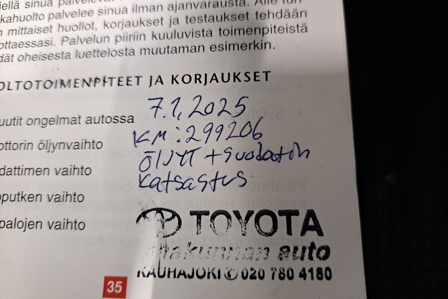 Toyota Hilux vaihtoauto