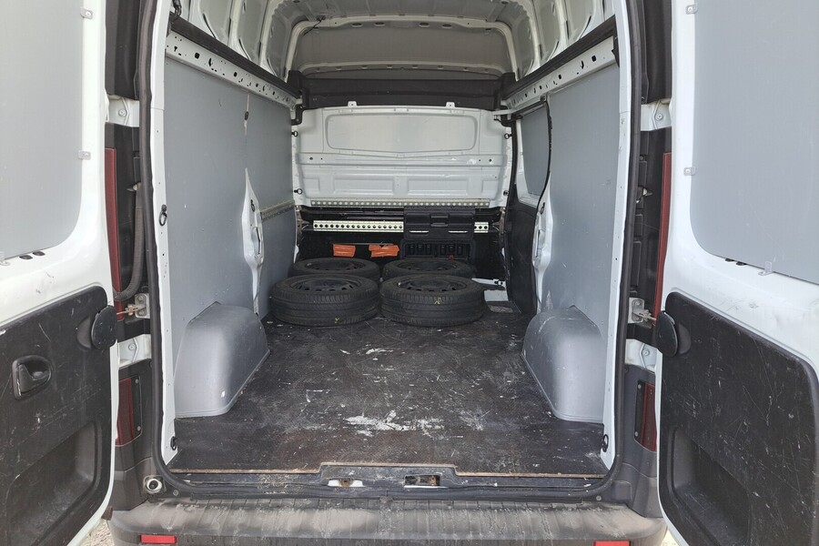 Renault Trafic vaihtoauto