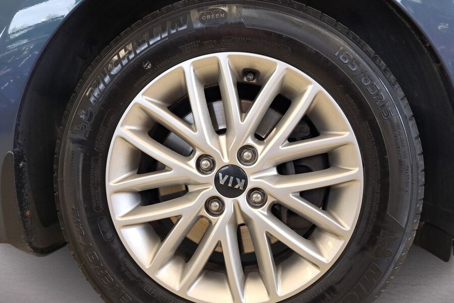Kia Rio vaihtoauto
