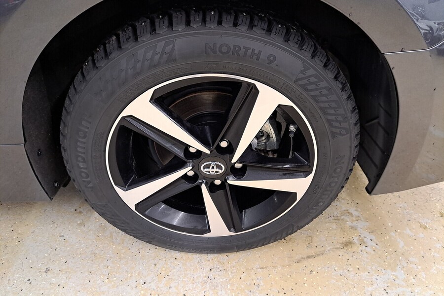 Toyota Corolla vaihtoauto