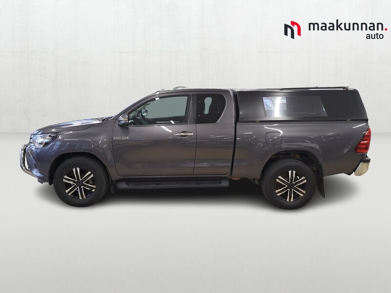 Toyota Hilux vaihtoauto