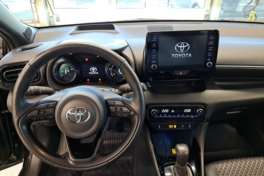 Toyota Yaris vaihtoauto