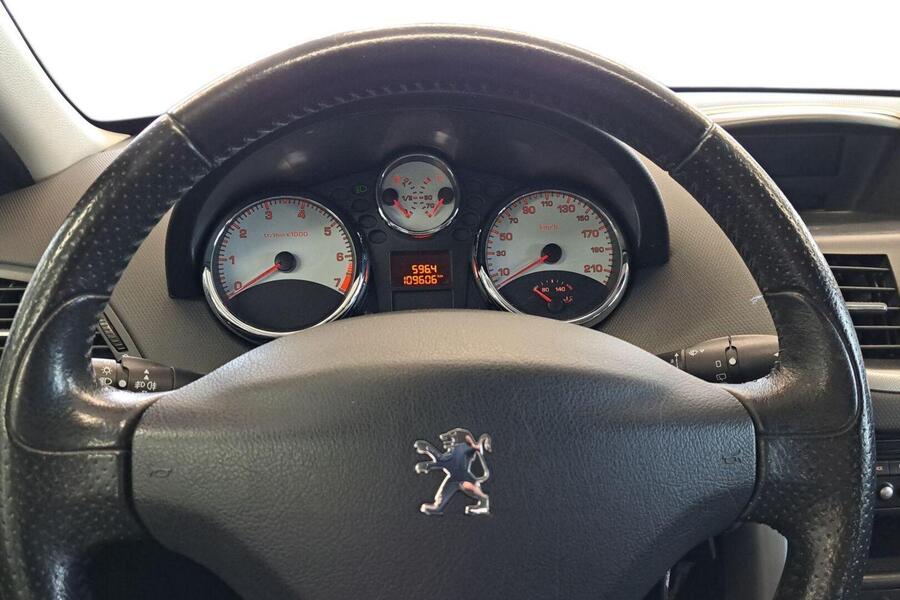Peugeot 207 vaihtoauto