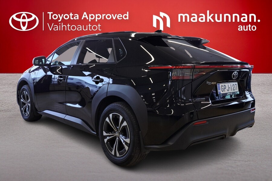 Toyota bZ4X vaihtoauto