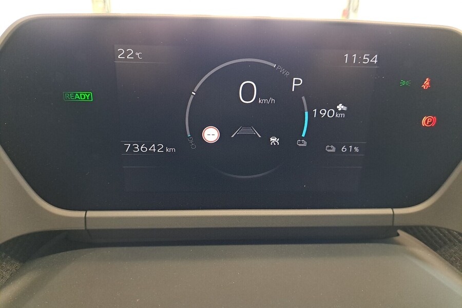 Toyota bZ4X vaihtoauto