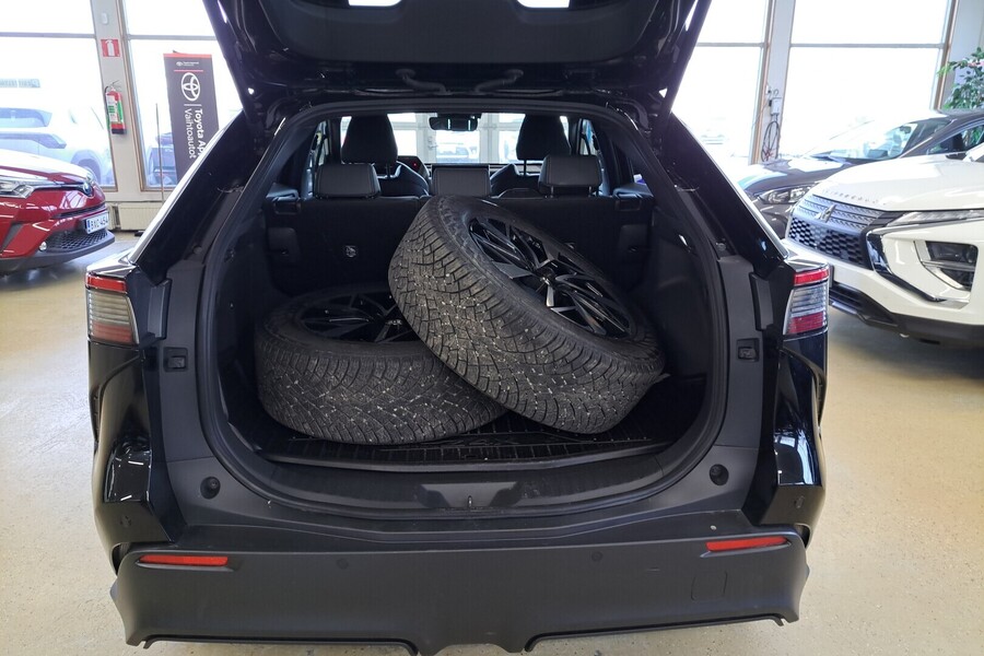 Toyota bZ4X vaihtoauto