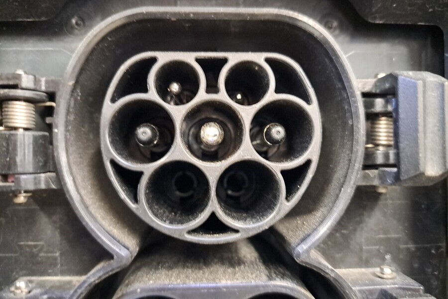 Toyota bZ4X vaihtoauto