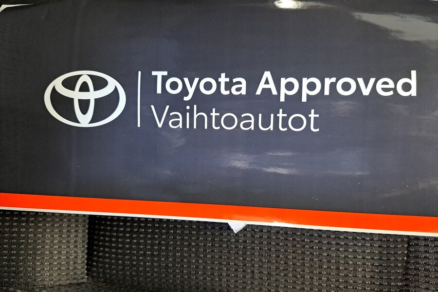 Toyota bZ4X vaihtoauto
