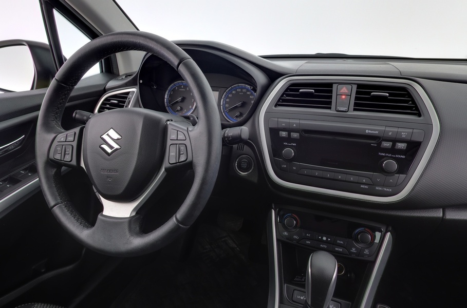 Suzuki SX4 S-CROSS vaihtoauto