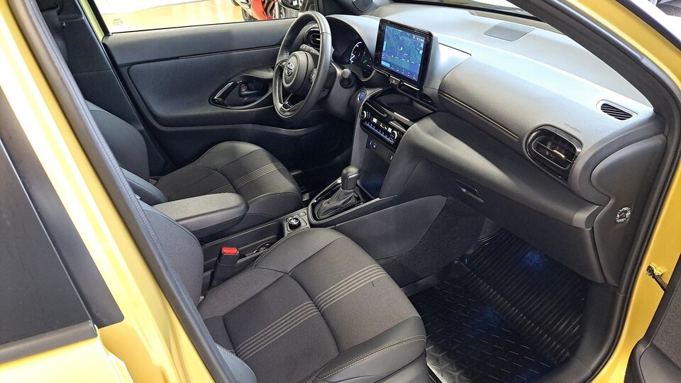 Toyota Yaris Cross vaihtoauto