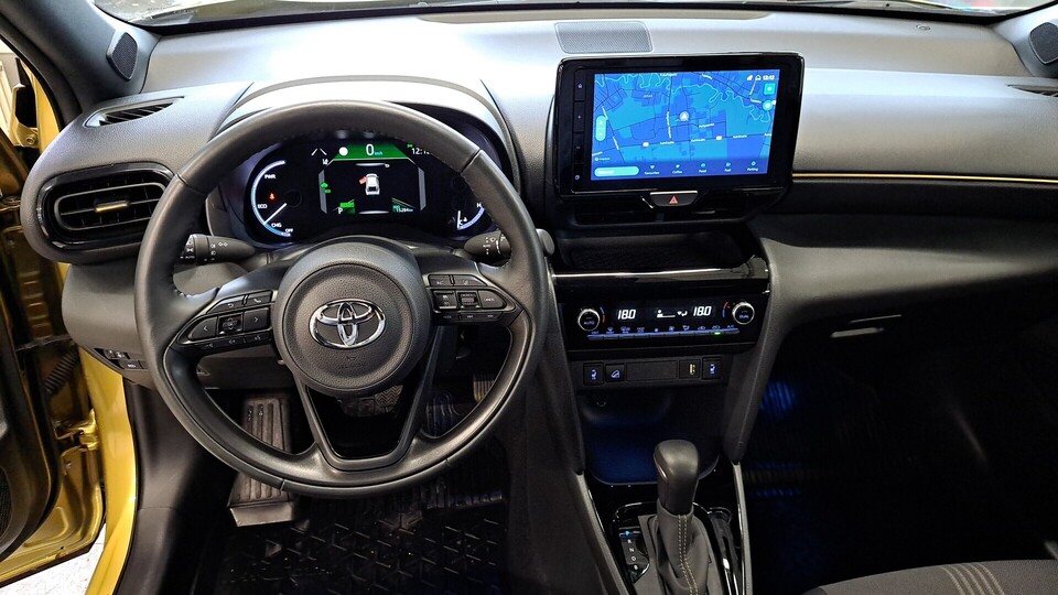 Toyota Yaris Cross vaihtoauto