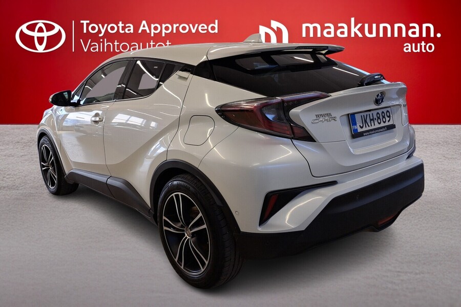 Toyota C-HR vaihtoauto