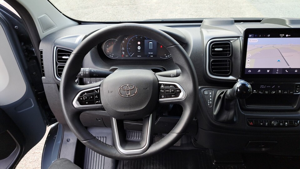 Toyota Proace MAX vaihtoauto