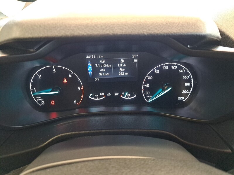 Ford Transit Connect vaihtoauto