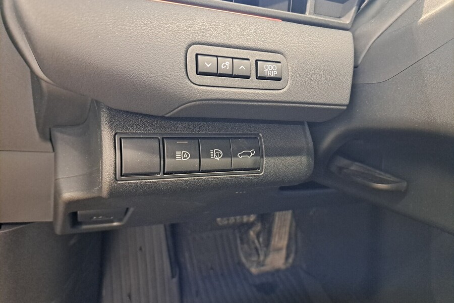 Toyota bZ4X vaihtoauto