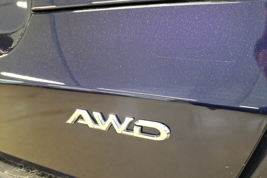 Toyota bZ4X vaihtoauto