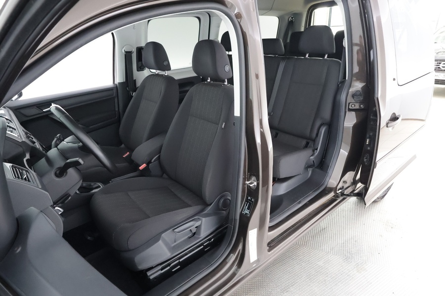 Volkswagen Caddy Maxi vaihtoauto