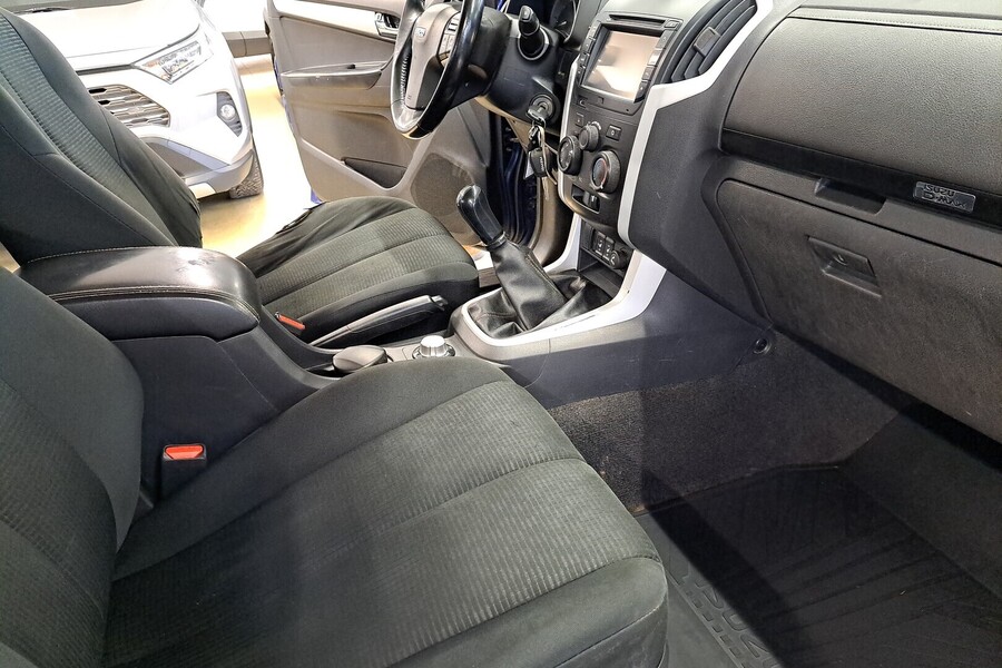 Isuzu D-Max vaihtoauto