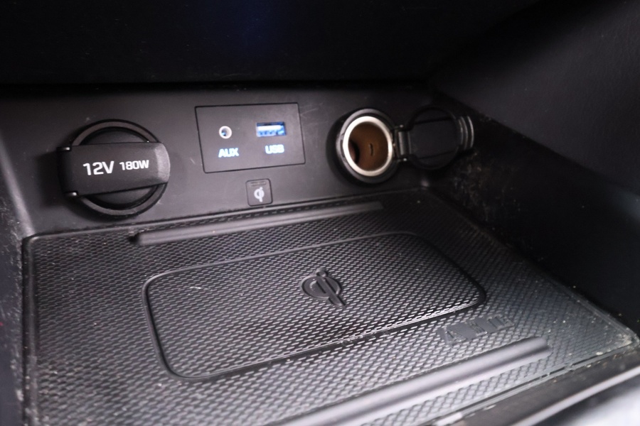 Hyundai IONIQ plug-in vaihtoauto