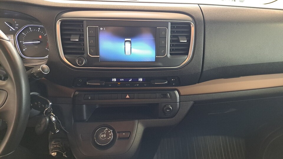 Toyota Proace Verso vaihtoauto