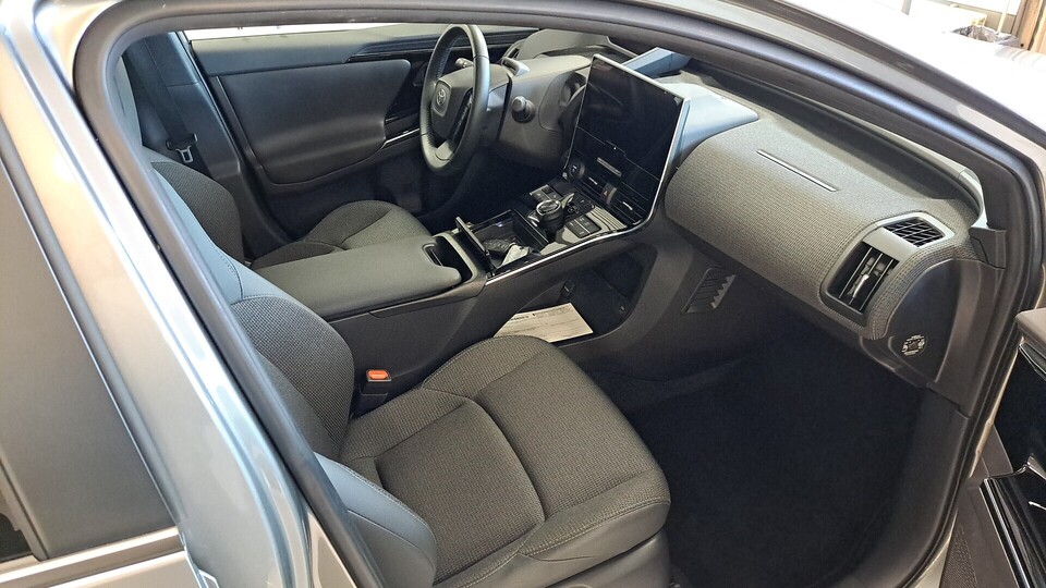 Toyota bZ4X vaihtoauto