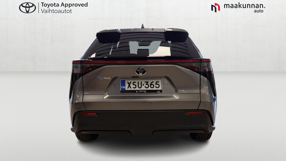 Toyota bZ4X vaihtoauto