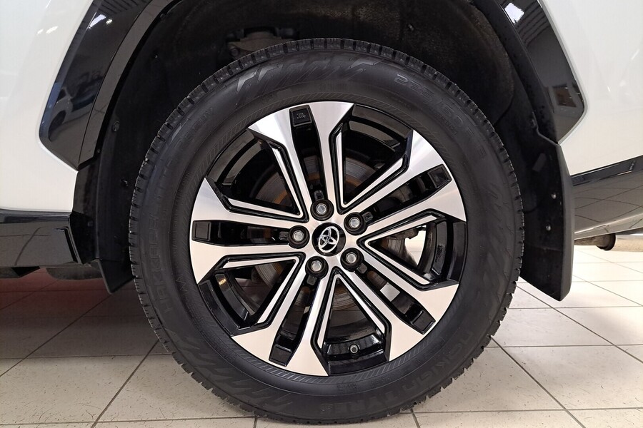 Toyota RAV4 vaihtoauto