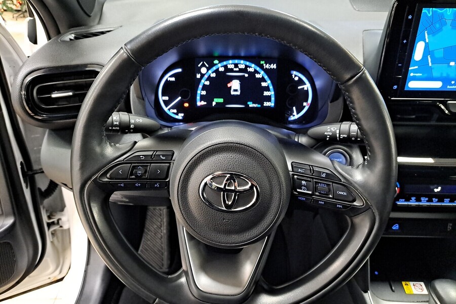 Toyota Yaris Cross vaihtoauto