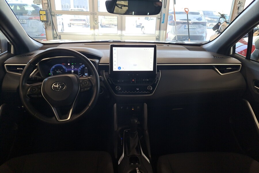 Toyota Corolla Cross vaihtoauto